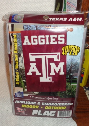 TEXAS A & M AGGIES--44" X 28" BANNER--NEW STILL IN PACKAGE----L@@K Cover