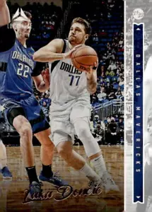 Luka Doncic 2021-22 Chronicles Luminance Bronze - #242 - Dallas Mavericks - Bild 1 von 2