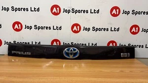 2009-2014 TOYOTA PRIUS MK3 TAILGATE OPENING HANDLE BAR 76801-47070 - Picture 1 of 11