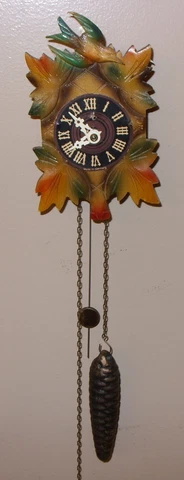 SMALL HUBERT HERR TIME ONLY CUCKOO CLOCK Cover