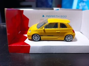 Modellino auto 500 ABARTH giallo 1:43 da collezione nuova con scatola - Foto 1 di 5