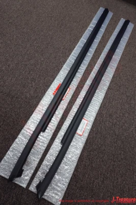 HONDA CR-X CRX EF8 88-89 Genuine Front Door Window Molding Right & Left Set OEM - Image 1 of 4