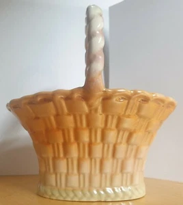Cesta de artículos vintage Lustre de Wembley - Imagen 1 de 4