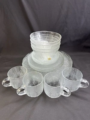 Vintage Arcoroc "Country Wheat" 20 pc Clear Glass Dinnerware Place Setting for 4 - Image 1 of 4