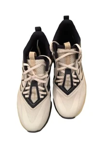 New Balance CK10 V6 Cricket Shoes (2025) Size 7.5 - Picture 1 of 5