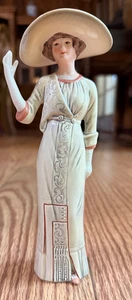 Vintage Goebel W Germany Promenade an schöner Figur Statue signiert 8,5" - Bild 1 von 6