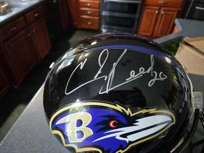 Auténtico CASCO ED REED FIRMADO AUTOGRAFIADO BALTIMORE RAVENS TAMAÑO COMPLETO CERTIFICADO JSA. Foto 1 de 4