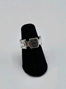 Anello in argento sterling 925 pezzo puzzle design misura approssimativa 4,75 - Foto 1 di 7
