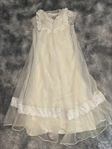 Shadowline VTG White Nightgown Peignoir Robe Set sz S 34 100% Nylon EUC - Picture 1 of 18