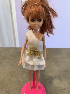 "Muñeca de moda de 11"" sin marca? - Imagen 1 de 4