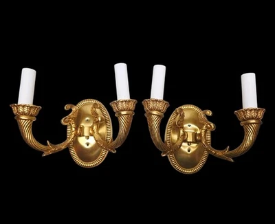 1 Beautiful Metropolitan Ornate Italian Style Brass Sconce Light (5 Available) - Image 1 of 4