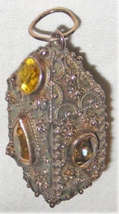 Vintage heavy bronze pendant, enhanced by four topaz stones, bezel set - Picture 1 of 3