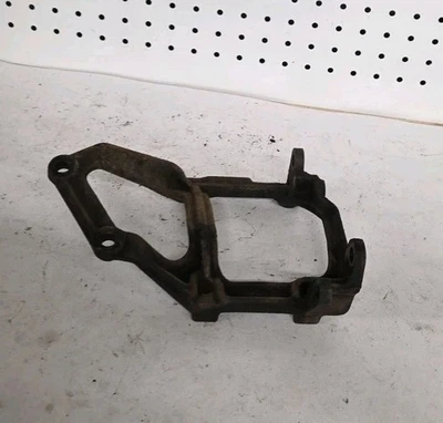 Soporte compresor aire acondicionado Toyota Supra MK3 86.5-92 7M 146260-709 Foto 1 de 4