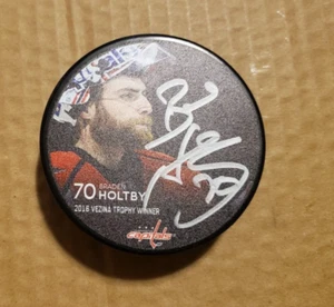 Braden Holtby NHL Holo Signed Puck - Picture 1 of 4