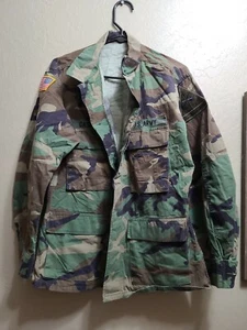 US Army Military Woodland Camo Coat Shirt Jacket Combat Mens Medium XShort - Picture 1 of 10