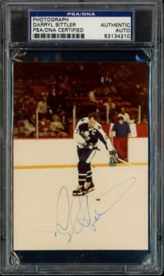 Foto pequeña firmada por Darryl Sittler (Maple Leafs - autógrafo) PSA/DNA losa patio Foto 1 de 2