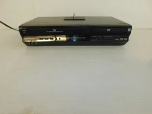 PANASONIC PRO LINE AG-VP320 VHS / DVD PLAYER (LSB139) - Bild 1 von 8