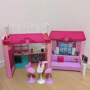 Vintage Barbie Dollhouse Compact Portable Foldable Playset Used - Picture 1 of 10