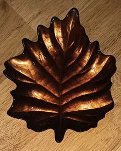 Autumn Fall Leaf Shape Dish Ceramic Candy, Trinket dish. In Great Shape - Picture 1 of 4