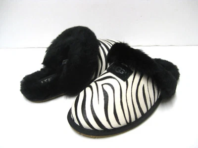 ZAPATILLAS MUJER UGG SCUFFETTE II EXÓTICAS CEBRA US 6/UK 4.5/EU 37/JP 23 Foto 1 de 4