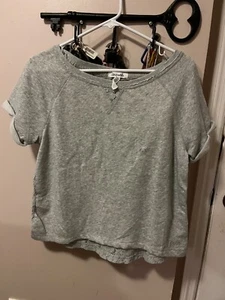 Womens Aeropostale Short Sleeve Shirt Sweatshirt Size Large New With Tags - Picture 1 of 7
