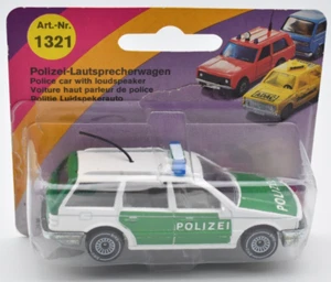 SIKU 1321 VW Volkswagen Passat Variant Polizei grün weiss. OVP - Bild 1 von 5