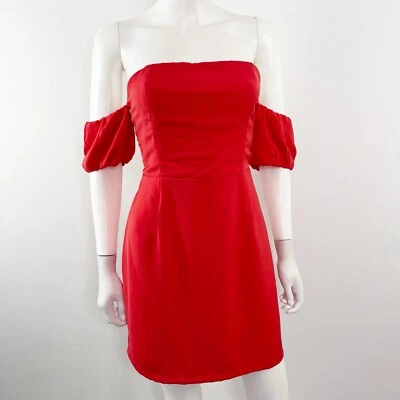 Mini Vestido Revolve X By The Way Rojo CLARISSA Talla L Fuera del Hombro Con Cordones  Foto 1 de 4