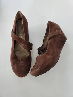 Zapatos de salón Tsubo para mujer ASMIK Mary Jane marrón plataforma tacón de cuña talla 9,5 Foto 1 de 4