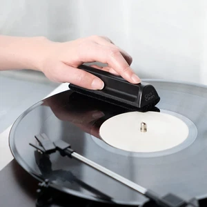 Vinyl Record Cleaner Kit, Anti-Static, Includes Ultra-Soft Velvet Brush & Small - Picture 1 of 7