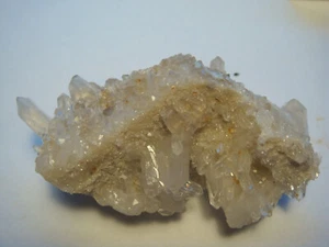 Quartz Crystal Cluster Mineral Specimen From Crystal Mountain Qld 93 grams  - Picture 1 of 5