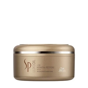 Wella LuxeOil Keratin Restore Hair Mask, Reconstructs Hair Fiber - Picture 1 of 4