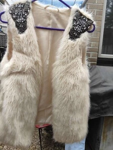 good condition womens vest size 10 - Picture 1 of 1