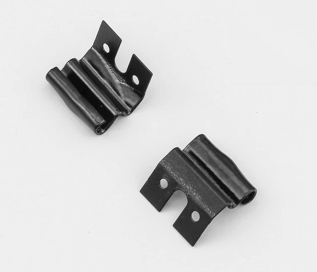 NUEVO 1970-74 Mopar E-Body 1971-74 B-Body ventana lateral clips anti sonajero Foto 1 de 1