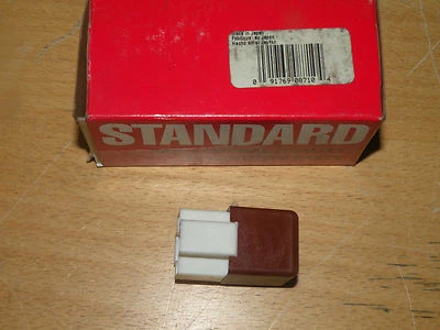 Standard Motor Products RY146 AC Control Relay - Image 1 of 3