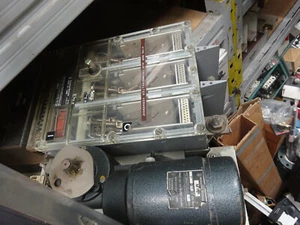 Disyuntor Klockner Moeller NZM12-1000 - Imagen 1 de 4