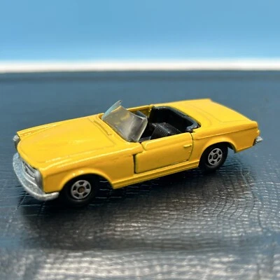 Matchbox Lesney Superfast 27 Mercedes Benz 230SL yellow black interior Near mint - Image 1 of 4