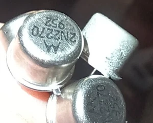 4 PCS - Motorola 2N2270 NPN Transistor **NOT CHINESE or UNBRAND** SHIPS $2.00 - Picture 1 of 2