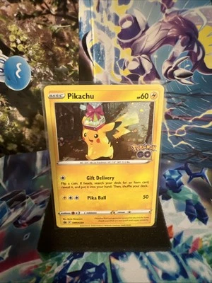 Pikachu SWSH234 SWSH: Sword & Shield Promo Cards Holo - Image 1 of 4