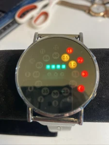 Unisex watch Light Up numbers New Battery - Picture 1 of 7