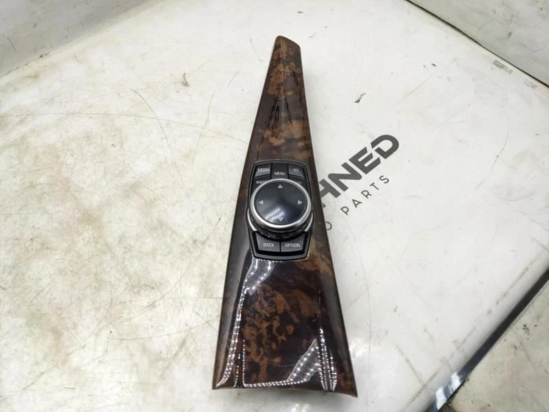 BMW 428i xDrive 2014-16 SULEV consola central interruptor de control multimedia con bisel Foto 1 de 4