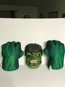 Vintage 2008’ Hasbro Marvel Hulk Smash Hands W/ 2008’ Hulk Light Up Mask Lot - Picture 1 of 9