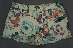 Free People Cutoff Frayed 100 Cotton Denim Floral Short Shorts Women's Size 26 - Picture 1 of 5