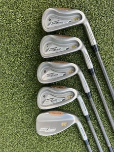Golden Bear Tungsten Tranzition Iron Set 6-7-8-9-PW (5PCS) - Graphite .370 Tip - Picture 1 of 11