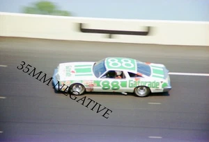 35MM NASCAR NEGATIVE - DARRELL WALTRIP #88 GATORADE DAYTONA 500 #WD2 - Picture 1 of 1