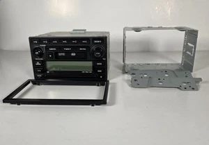 Hyundai Tucson new radio 2005-2007 Model HMP-280JMLN PN 96180-2E101 W/ brackets - Picture 1 of 12