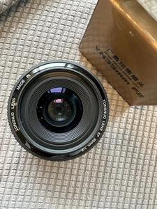 open box Yongnuo YN 35mm f2 Lens for Canon EF prime autofocus f/2 - Picture 1 of 4