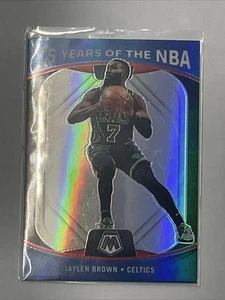 Mosaico Panini 2021-22 - 75 años de la NBA Jaylen Brown #82 - Imagen 1 de 6