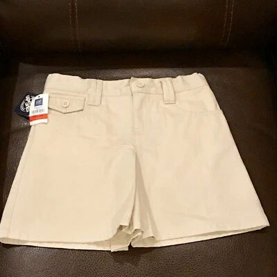 NWT Gap Kids Girls Adjustable Waist Khaki Uniform Chino Skirt Skort - Size 5 - Image 1 of 4
