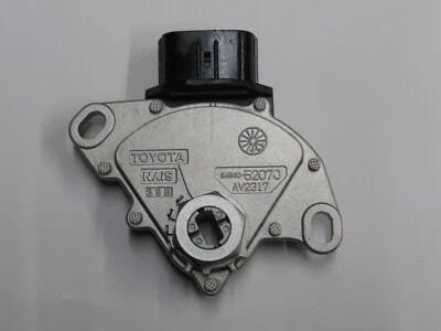 Toyota Corolla IM 2017-2018 interruptor de posición de marcha de seguridad neutral genuino Toyota Foto 1 de 2