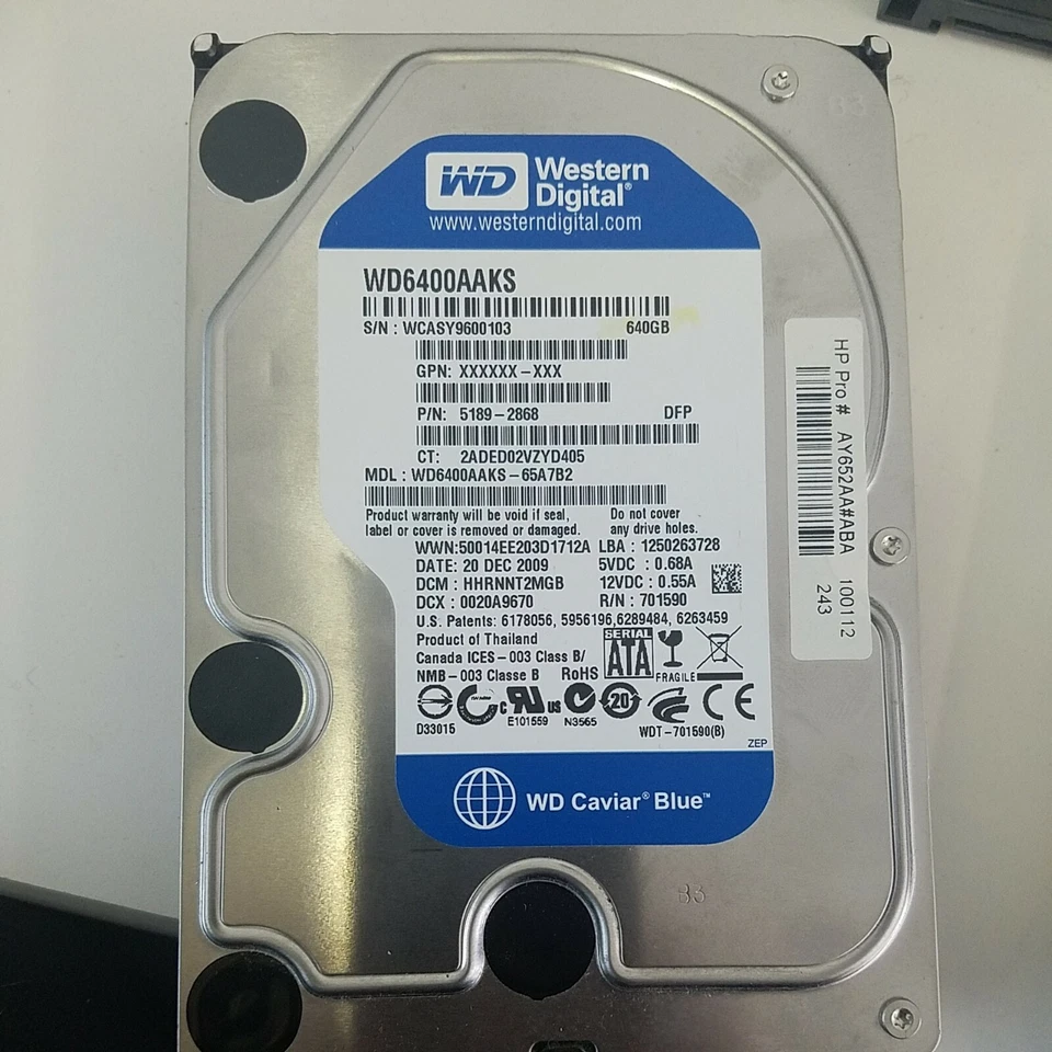 WD 640GB 7200 RPM SATA 6 16Gb/s 16MB 3.5 Inch WD6400AAKS Hard Drive - Image 1 of 1